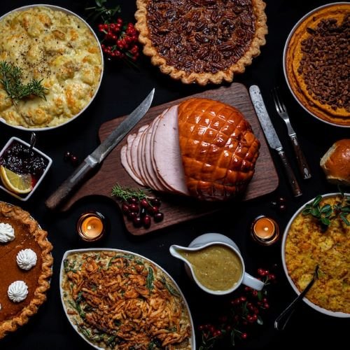 Mindful Eating: Savoring Festive Foods Without Overindulging